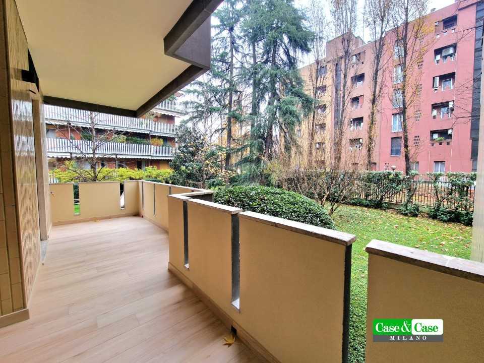 appartamento in vendita a Milano in zona Solari