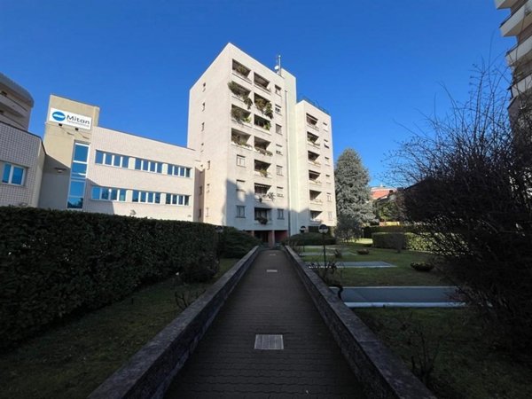appartamento in vendita a Milano in zona Affori