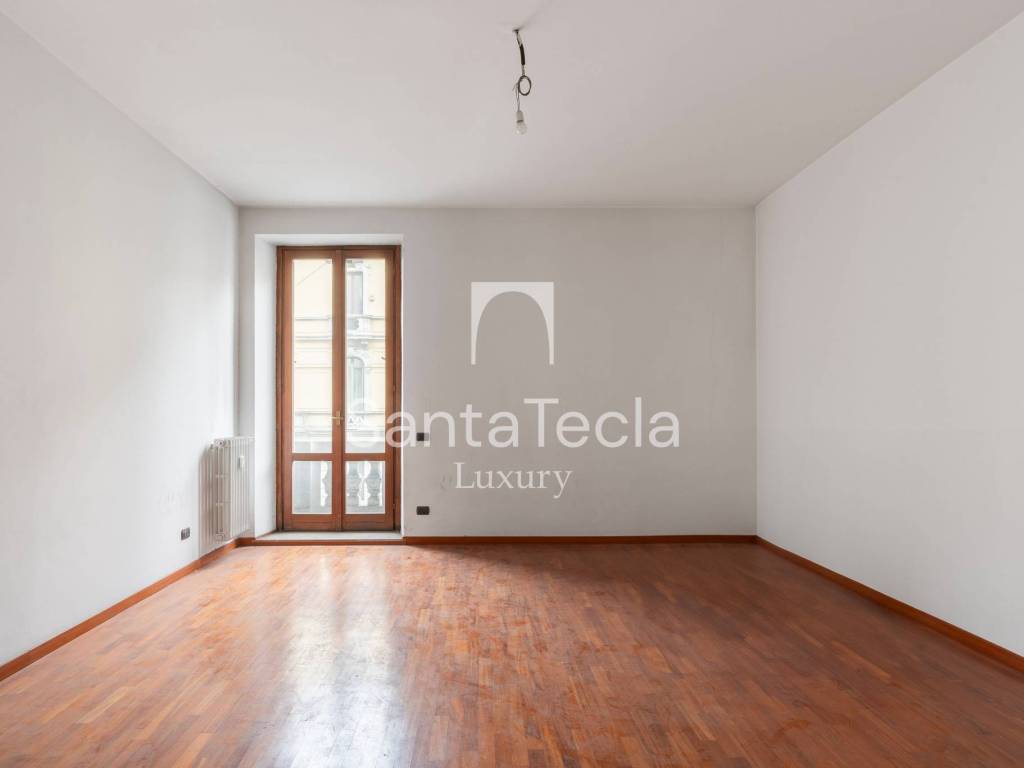 appartamento in vendita a Milano in zona Cadorna