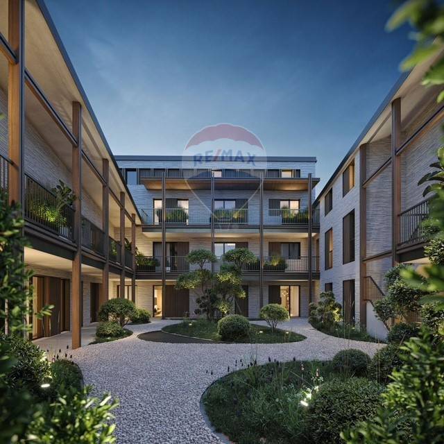 appartamento in vendita a Milano in zona Barona