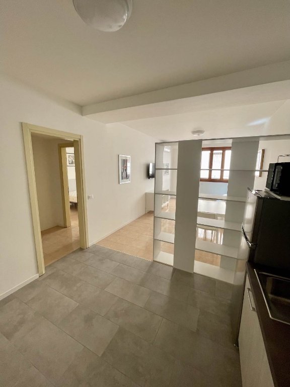 appartamento in vendita a Milano in zona Ghisolfa