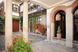 appartamento in vendita a Milano in zona Brera