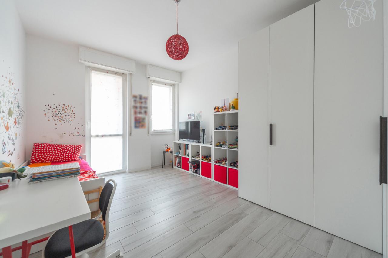 appartamento in vendita a Milano in zona Vigentino