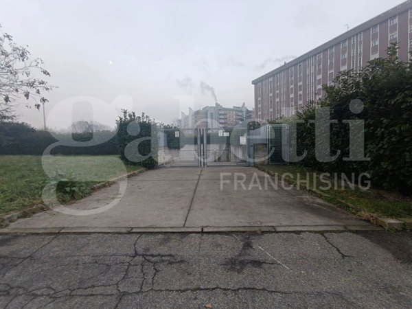 casale in vendita a Milano in zona Musocco