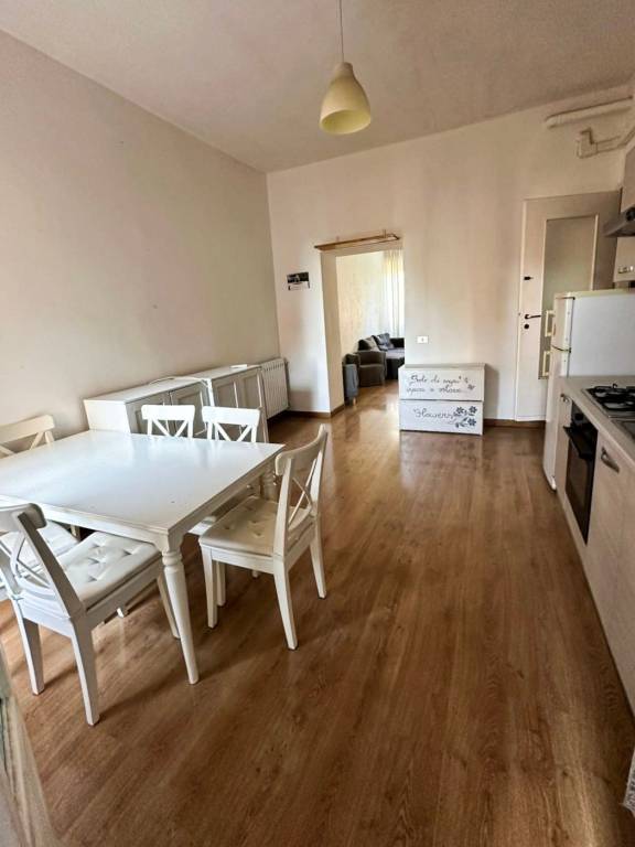 appartamento in vendita a Milano in zona Sempione