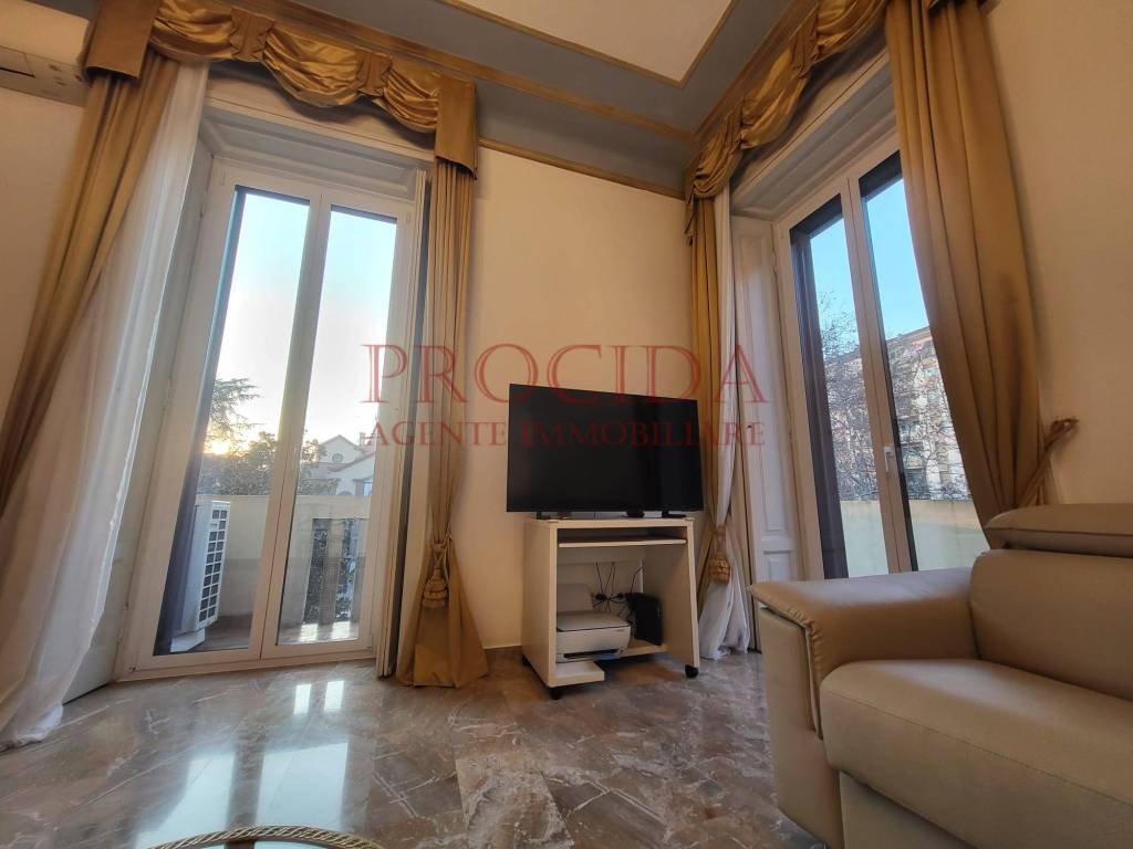 appartamento in vendita a Milano in zona Porta Vittoria