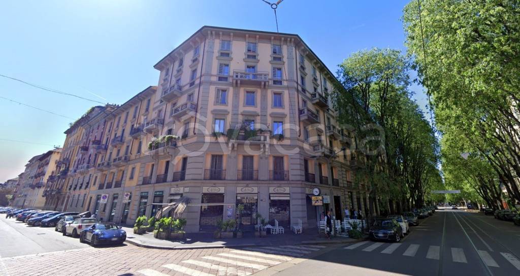 negozio in vendita a Milano in zona Sempione
