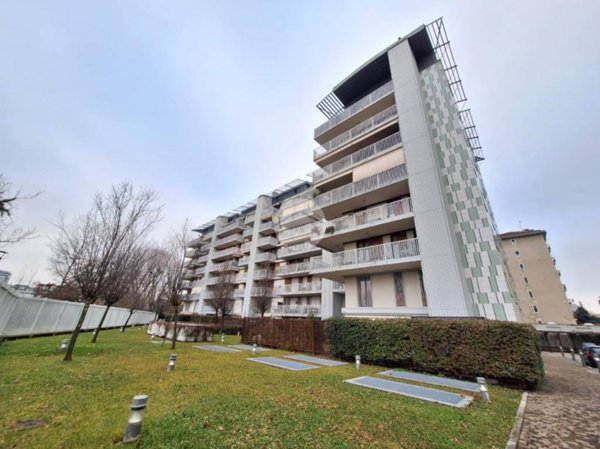 appartamento in vendita a Milano in zona Corvetto