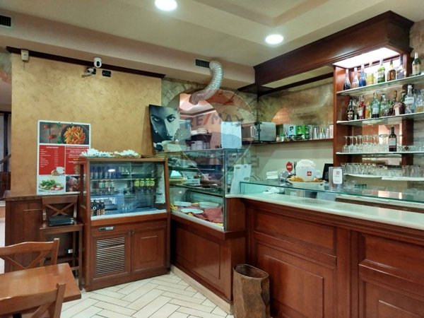 negozio in vendita a Milano in zona Centro Storico