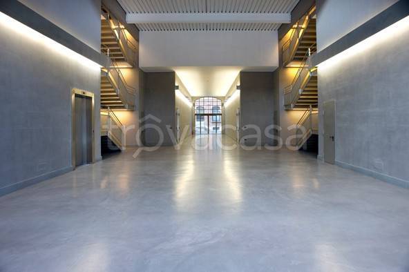 ufficio in vendita a Milano in zona Bicocca