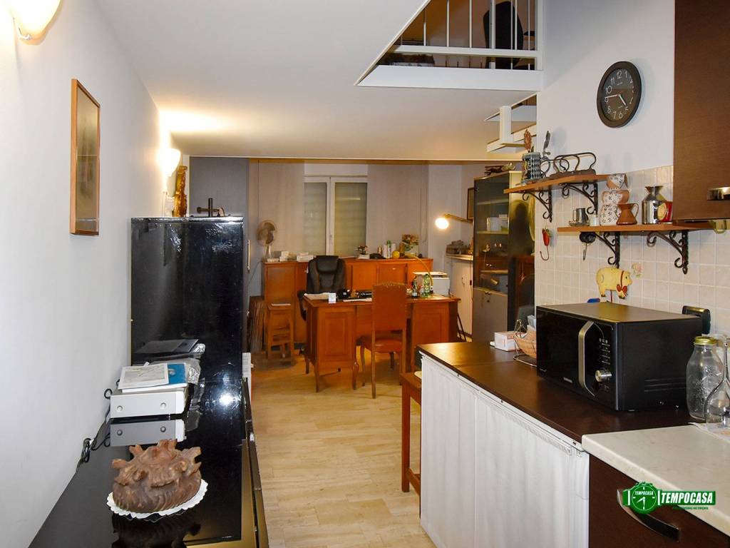 appartamento in vendita a Milano in zona Chiesa Rossa