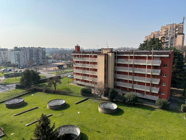appartamento in vendita a Milano in zona Quarto Cagnino