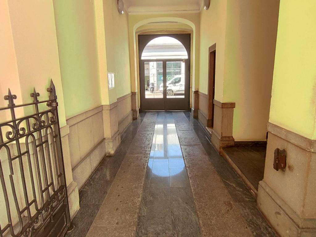 appartamento in vendita a Milano in zona Porta Romana