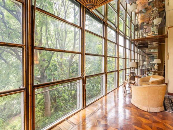 appartamento in vendita a Milano in zona Guastalla