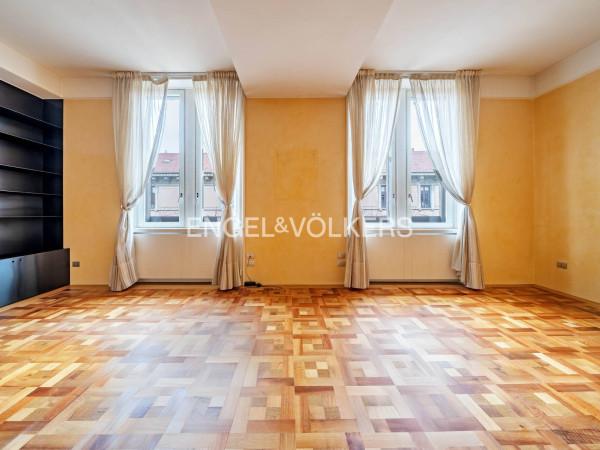 appartamento in vendita a Milano in zona Cadorna