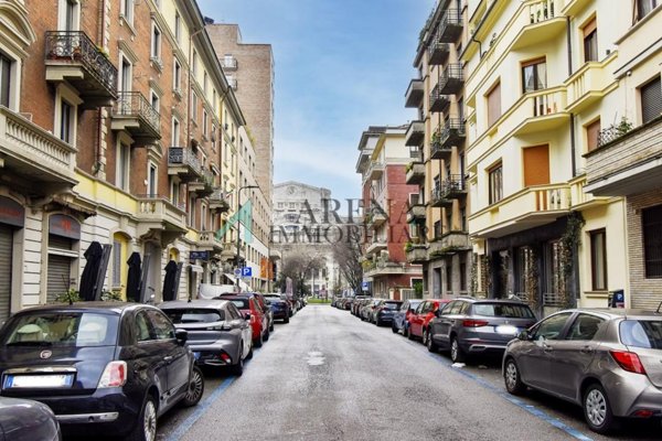 appartamento in vendita a Milano in zona Stazione Centrale