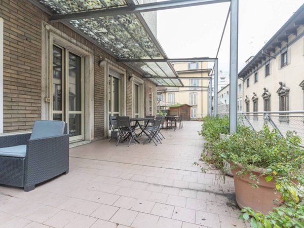 appartamento in vendita a Milano in zona Cadorna