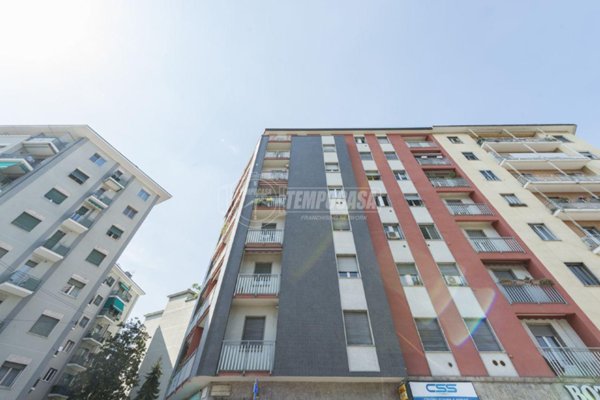 appartamento in vendita a Milano in zona Città Studi