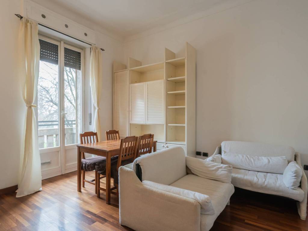 appartamento in vendita a Milano in zona Villapizzone