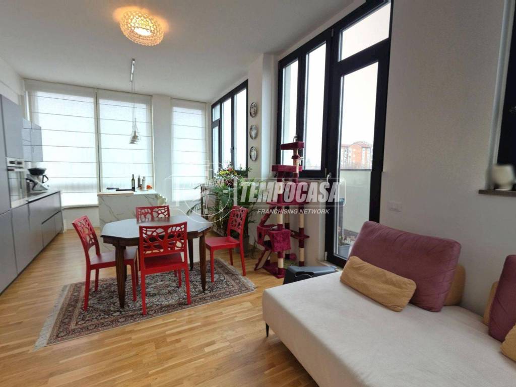 appartamento in vendita a Milano in zona Forlanini