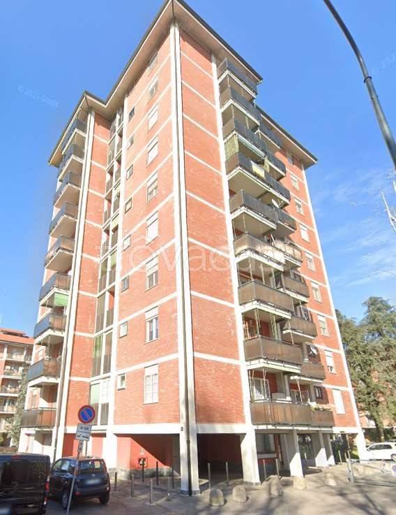 appartamento in vendita a Milano in zona Chiesa Rossa