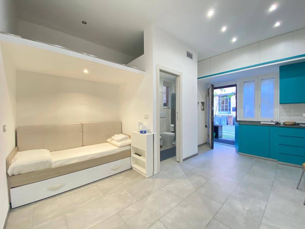 appartamento in vendita a Milano in zona Porta Nuova