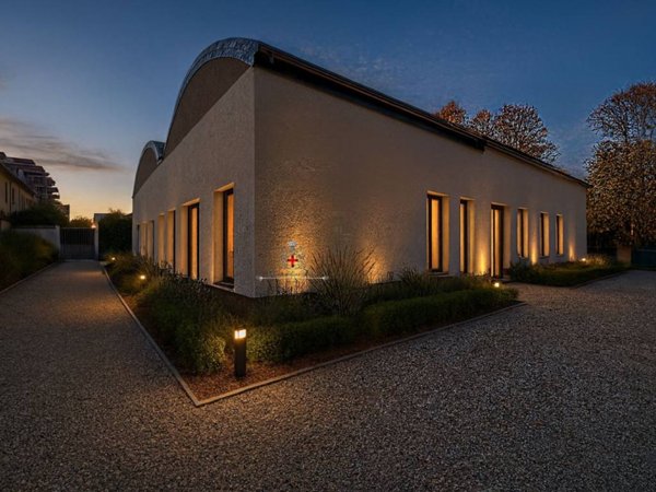 appartamento in vendita a Milano in zona Vigentino