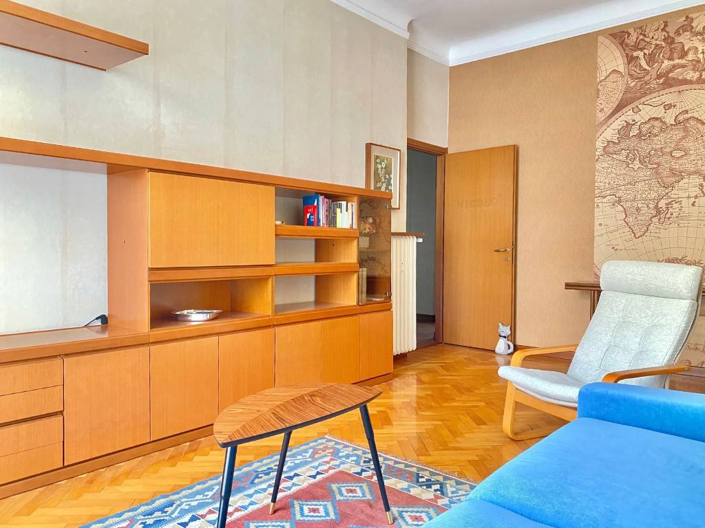 appartamento in vendita a Milano in zona Maggiolina