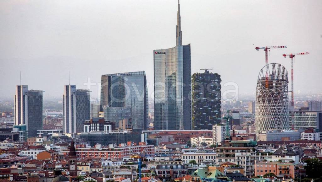 negozio in vendita a Milano in zona Isola