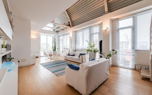 appartamento in vendita a Milano in zona Vigentino