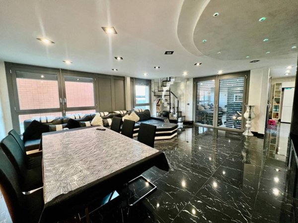 appartamento in vendita a Milano in zona Monluè