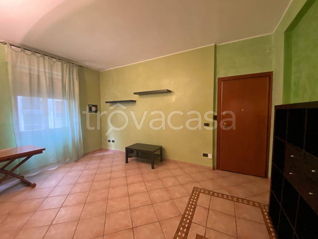 appartamento in vendita a Milano in zona Gorla