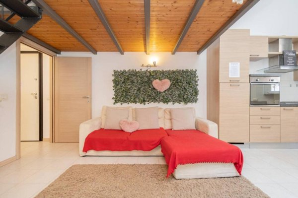 appartamento in vendita a Milano in zona Cagnola