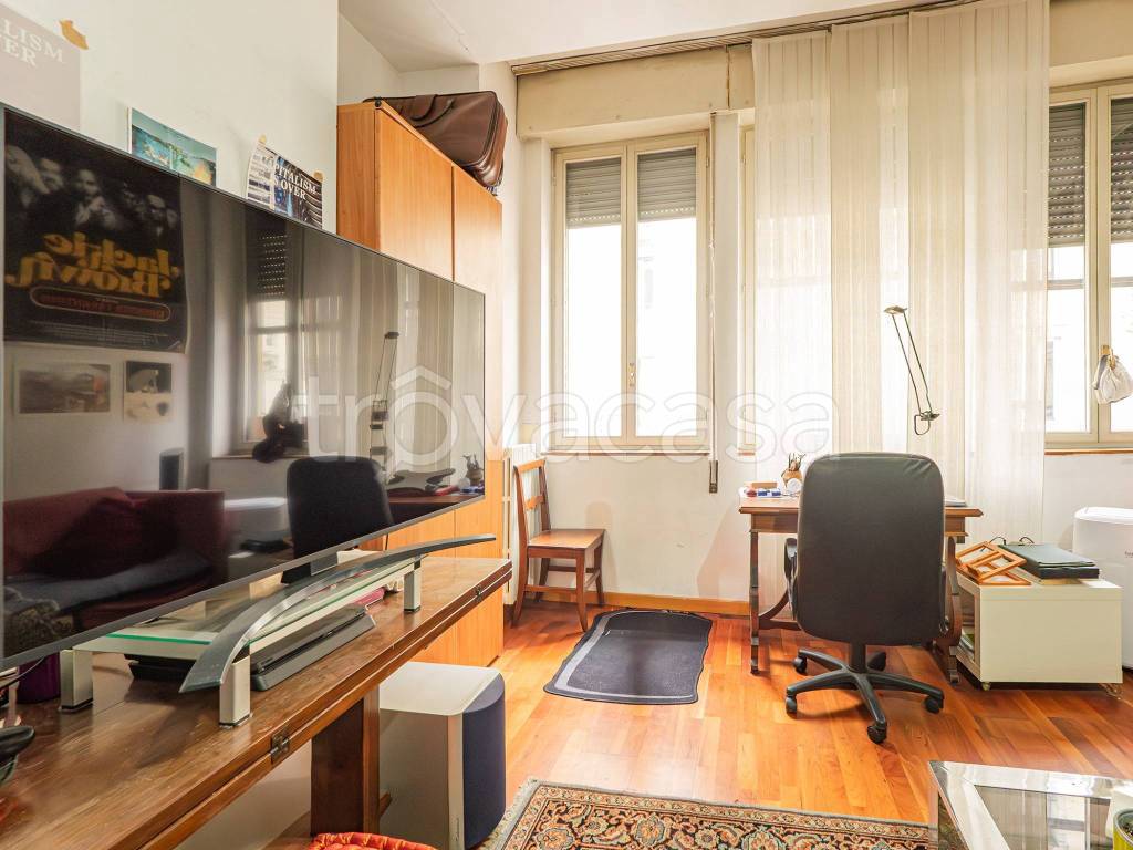 appartamento in vendita a Milano in zona Isola
