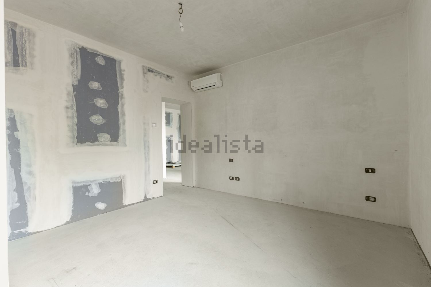 appartamento in vendita a Milano in zona Dergano