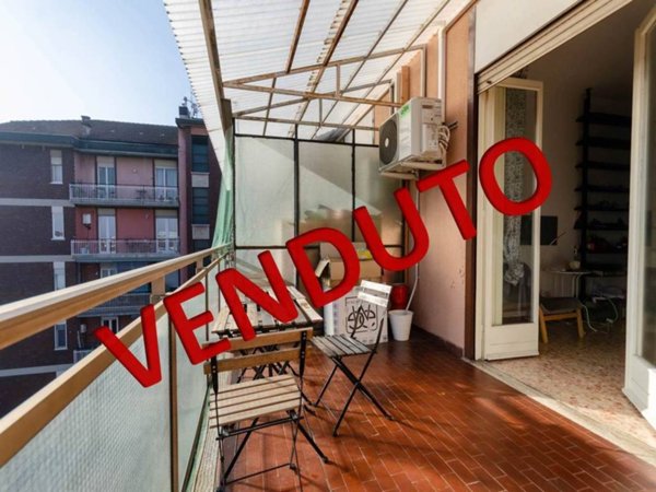 appartamento in vendita a Milano in zona Città Studi