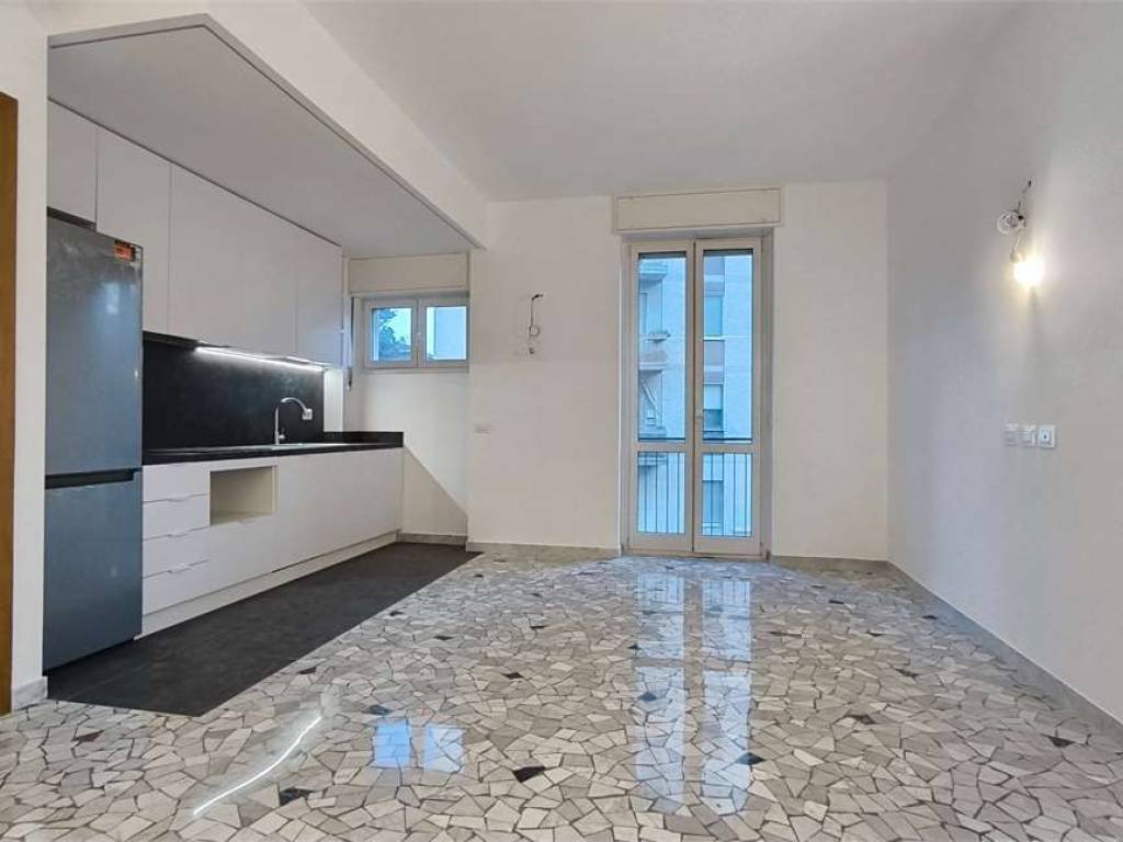appartamento in vendita a Milano in zona Dergano