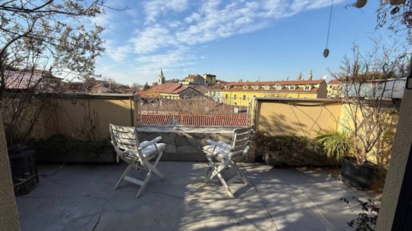 appartamento in vendita a Milano in zona Conchetta