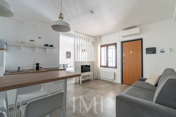 appartamento in vendita a Milano in zona Conchetta