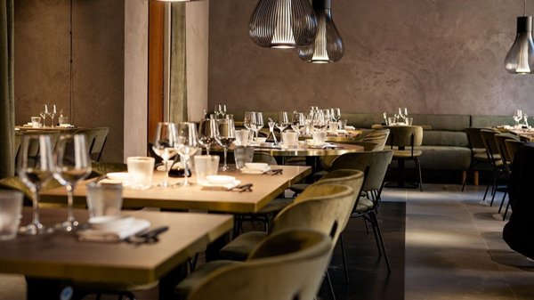 negozio in vendita a Milano in zona Bocconi