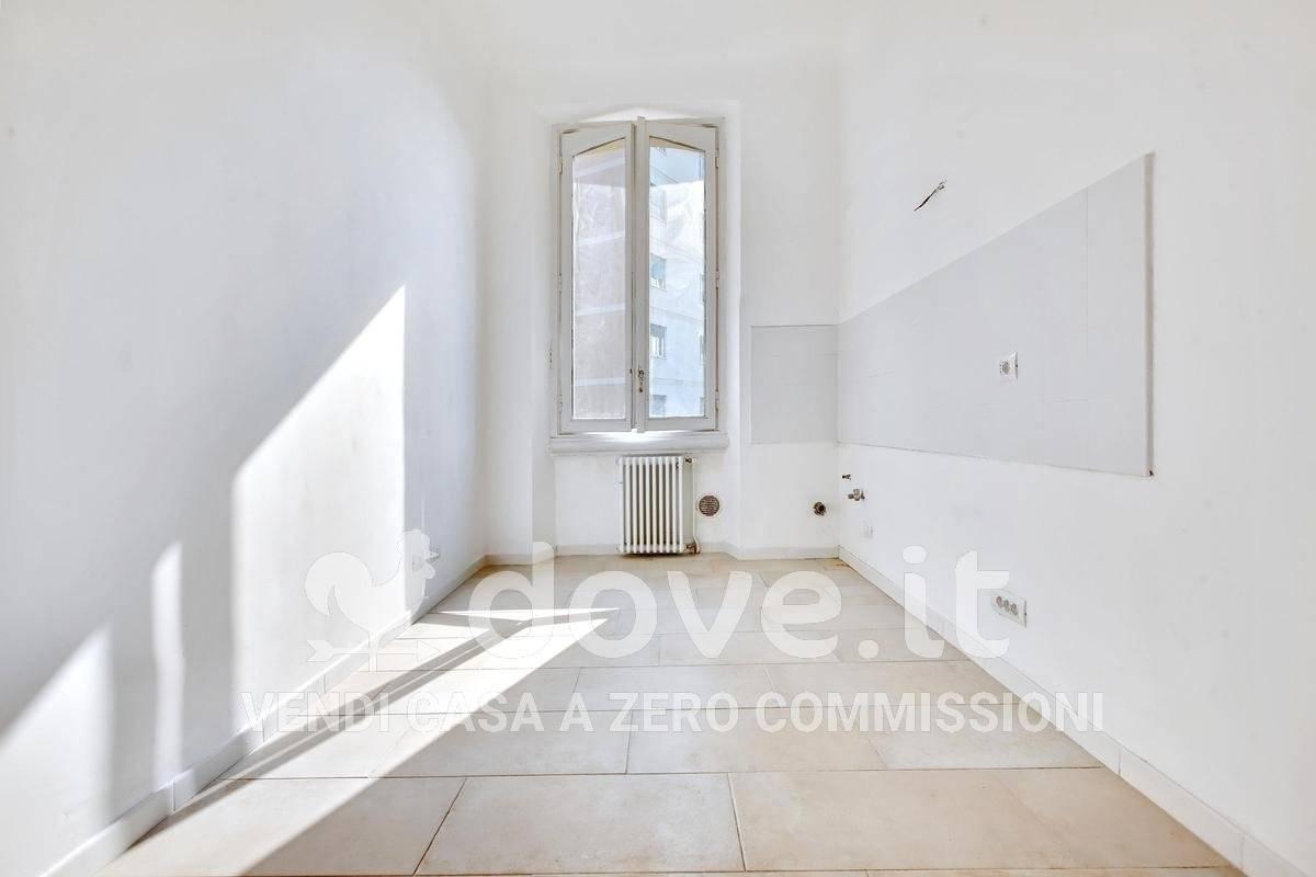 appartamento in vendita a Milano in zona Precotto