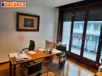 ufficio in vendita a Milano