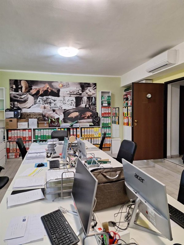 ufficio in vendita a Milano
