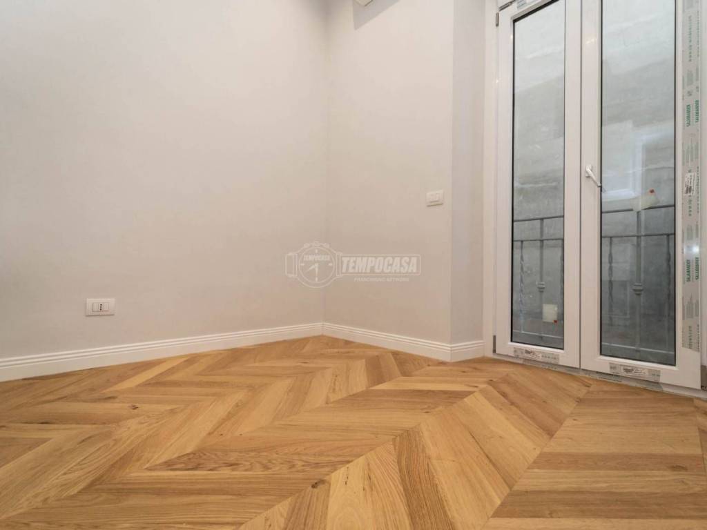 appartamento in vendita a Milano in zona Guastalla
