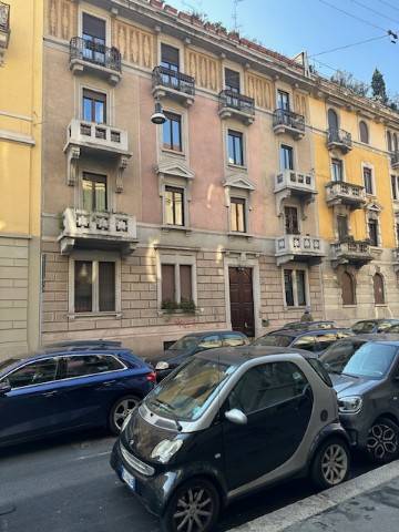 appartamento in vendita a Milano in zona XXII Marzo