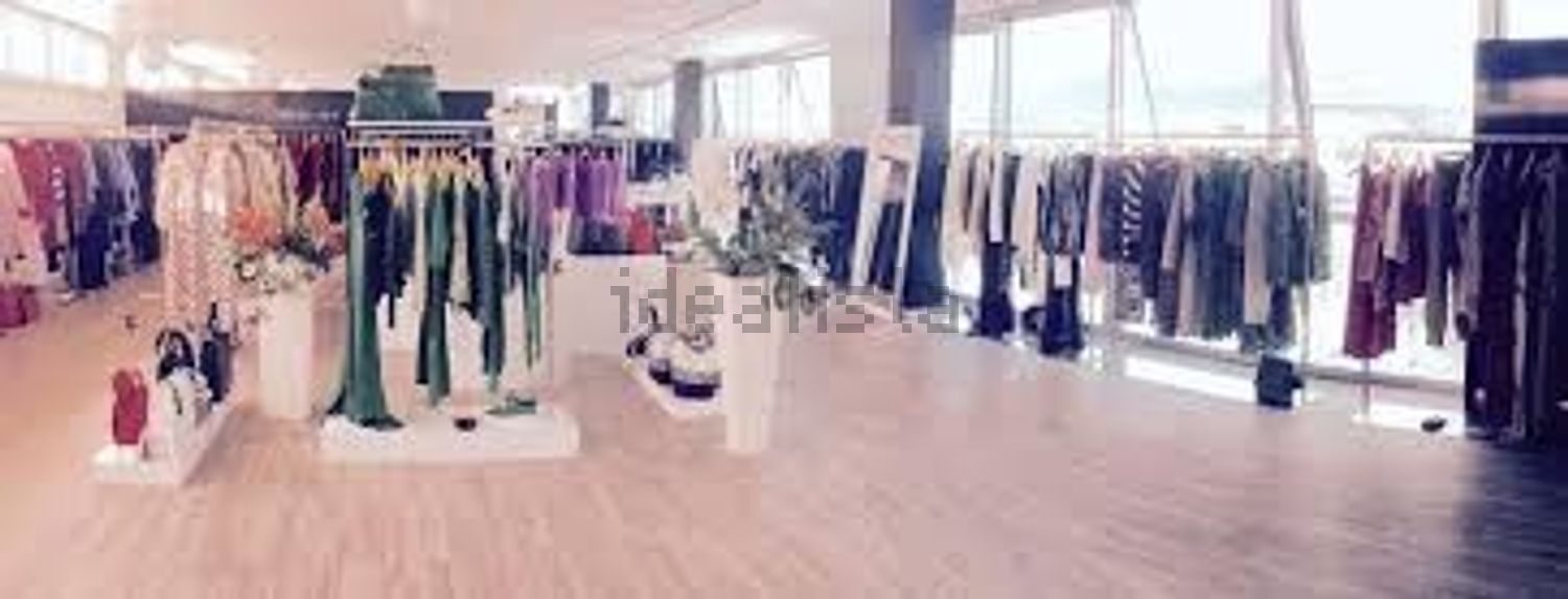 ufficio in vendita a Milano in zona Piazzale Lodi