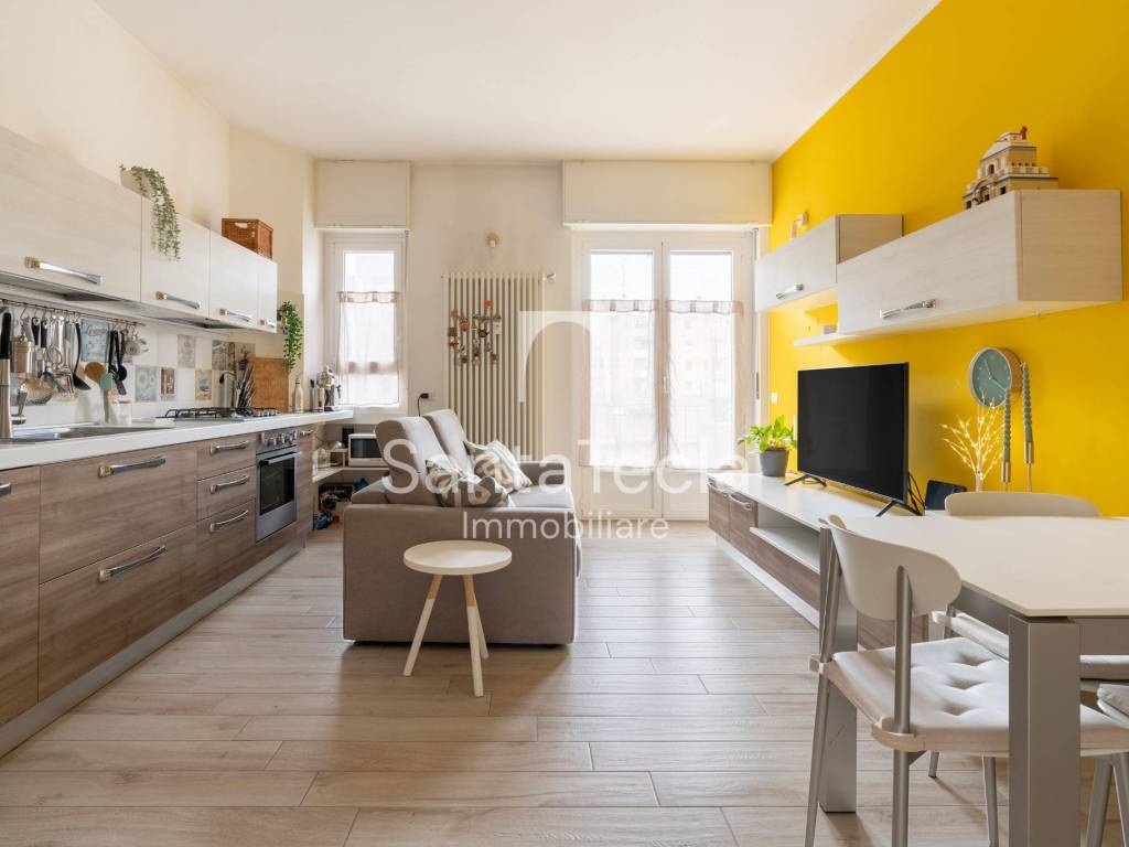 appartamento in vendita a Milano in zona Solari