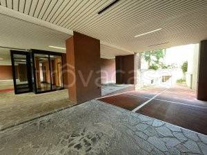 locale di sgombero in vendita a Milano in zona Isola