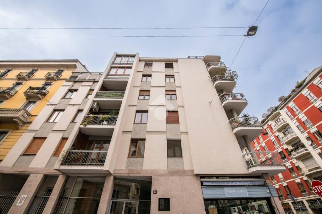 appartamento in vendita a Milano in zona Porta Venezia