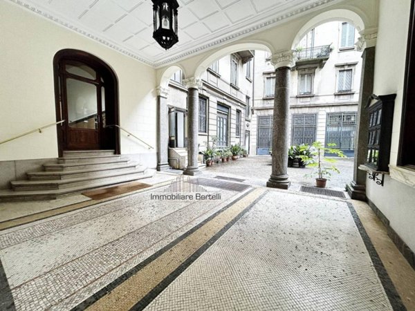 appartamento in vendita a Milano in zona Piazzale Lodi